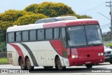 Ônibus Particulares 8327 na cidade de Caçapava, São Paulo, Brasil, por Everaldo Bordini. Número da foto: #:id.