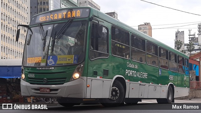 Auto Viação Presidente Vargas 4866 na cidade de Porto Alegre, Rio Grande do Sul, Brasil, por Max Ramos. ID da foto: 8844522.