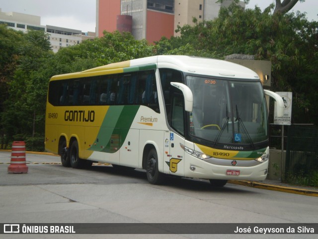 Empresa Gontijo de Transportes 18490 na cidade de São Paulo, São Paulo, Brasil, por José Geyvson da Silva. ID da foto: 8846825.