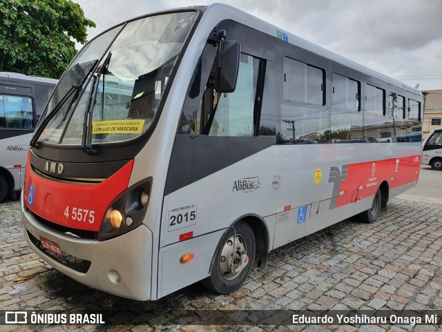 Allibus Transportes 4 5575 na cidade de São Paulo, São Paulo, Brasil, por Eduardo Yoshiharu Onaga Mi. Número da foto: #8843844.