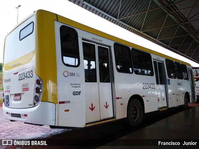 Viação Pioneira 223433 na cidade de Brasília, Distrito Federal, Brasil, por Francisco  Junior. Número da foto: #8849533.