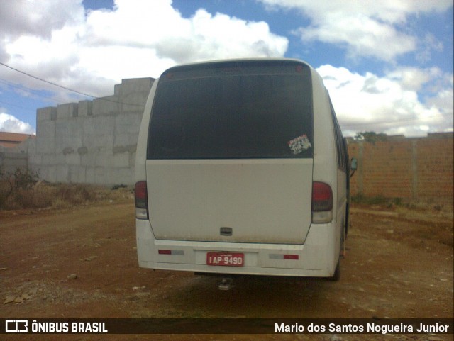 Ônibus Particulares 09490 na cidade de Irecê, Bahia, Brasil, por Mario dos Santos Nogueira Junior. Número da foto: #8847950.