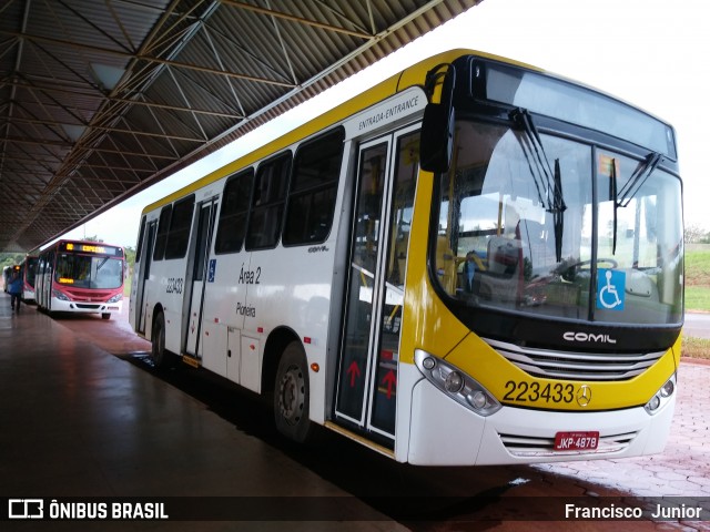 Viação Pioneira 223433 na cidade de Brasília, Distrito Federal, Brasil, por Francisco  Junior. Número da foto: #8849538.
