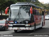 TUASA - Transportes Unidos Alajuelenses 100 na cidade de Merced, San José, San José, Costa Rica, por Andrés Martínez Rodríguez. Número da foto: #8847695.