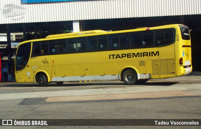 Viação Itapemirim 8533 na cidade de Rio de Janeiro, Rio de Janeiro, Brasil, por Tadeu Vasconcelos. ID da foto: 8852148.