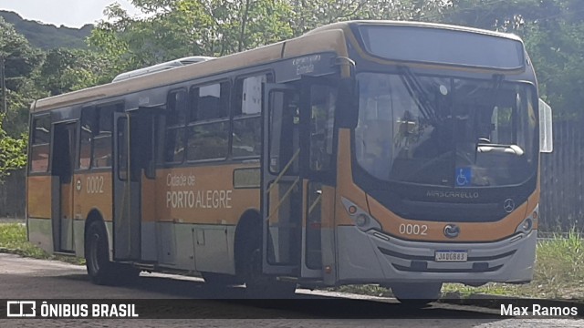 Companhia Carris Porto-Alegrense 0002 na cidade de Porto Alegre, Rio Grande do Sul, Brasil, por Max Ramos. Número da foto: #8853010.