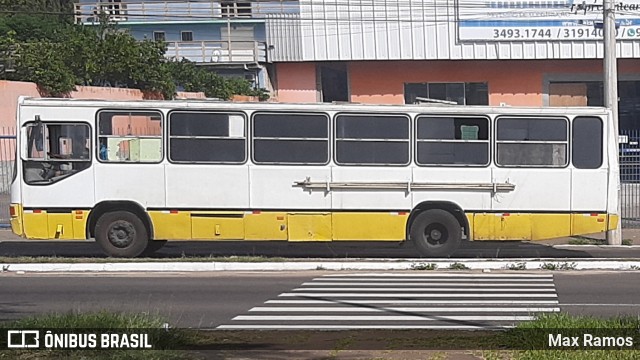 Gabardo Transportes 49 na cidade de Viamão, Rio Grande do Sul, Brasil, por Max Ramos. Número da foto: #8852871.