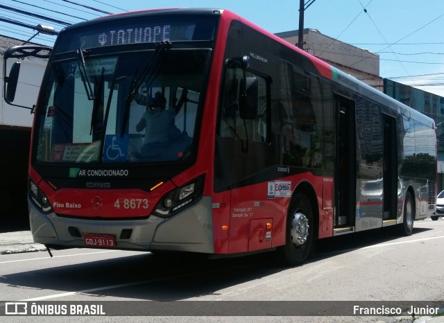 Express Transportes Urbanos Ltda 4 8673 na cidade de São Paulo, São Paulo, Brasil, por Francisco  Junior. ID da foto: 8852011.