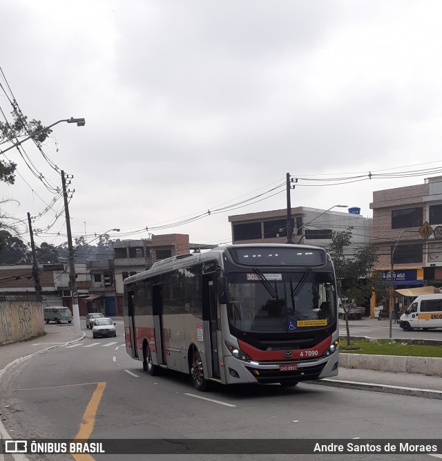 Pêssego Transportes 4 7090 na cidade de São Paulo, São Paulo, Brasil, por Andre Santos de Moraes. ID da foto: 8855687.