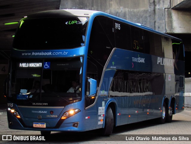 Trans Isaak Turismo 1915 na cidade de Belo Horizonte, Minas Gerais, Brasil, por Luiz Otavio Matheus da Silva. Número da foto: #8855805.