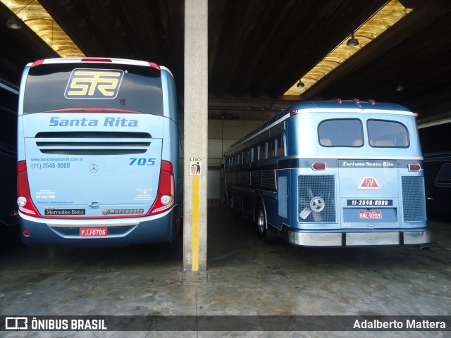 Turismo Santa Rita 705 na cidade de São Paulo, São Paulo, Brasil, por Adalberto Mattera. ID da foto: 8858079.