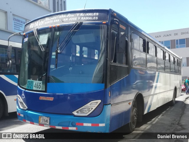Inversiones La Tapachula 330 na cidade de Merced, San José, San José, Costa Rica, por Daniel Brenes. Número da foto: #8785777.
