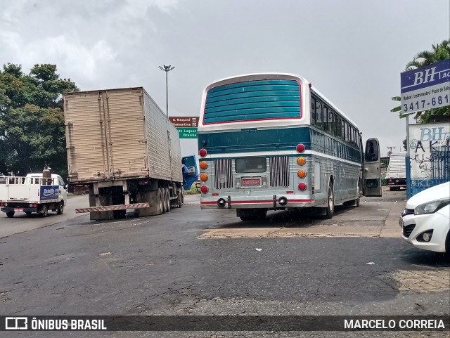 Ônibus Particulares 2008 na cidade de Belo Horizonte, Minas Gerais, Brasil, por MARCELO CORREIA. Número da foto: #8784824.