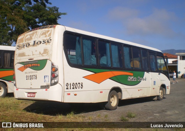 Empresa Auto Viação São José 212078 na cidade de Lauro Muller, Santa Catarina, Brasil, por Lucas Juvencio. ID da foto: 8784761.