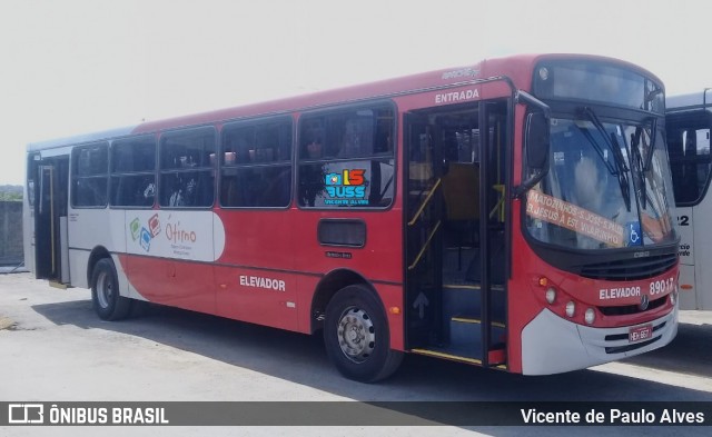 Empresa Alcino G. Cotta 89017 na cidade de Matozinhos, Minas Gerais, Brasil, por Vicente de Paulo Alves. Número da foto: #8864913.