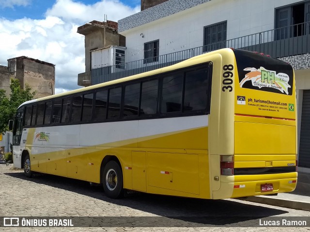 PH Tur 3098 na cidade de Serra Talhada, Pernambuco, Brasil, por Lucas Ramon. ID da foto: 8865140.