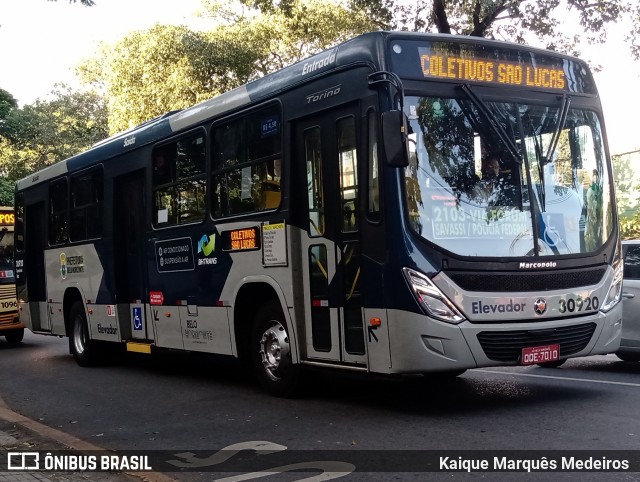 Coletivos São Lucas 30920 na cidade de Belo Horizonte, Minas Gerais, Brasil, por Kaique Marquês Medeiros . Número da foto: #8863272.