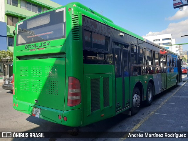 Autotransportes Raro 00 na cidade de Catedral, San José, San José, Costa Rica, por Andrés Martínez Rodríguez. ID da foto: 8864544.