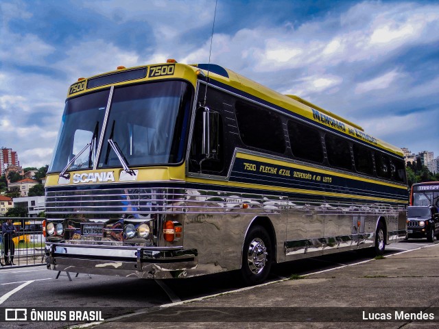 Ônibus Particulares 7500 na cidade de São Paulo, São Paulo, Brasil, por Lucas Mendes. Número da foto: #8788735.