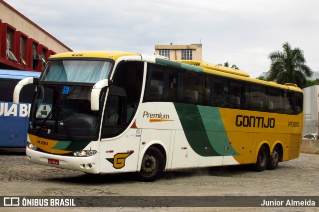 Empresa Gontijo de Transportes 14380 na cidade de Governador Valadares, Minas Gerais, Brasil, por Junior Almeida. ID da foto: 8790779.