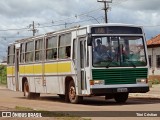 Ônibus Particulares 0006 na cidade de Peritoró, Maranhão, Brasil, por Tôni Cristian. ID da foto: :id.