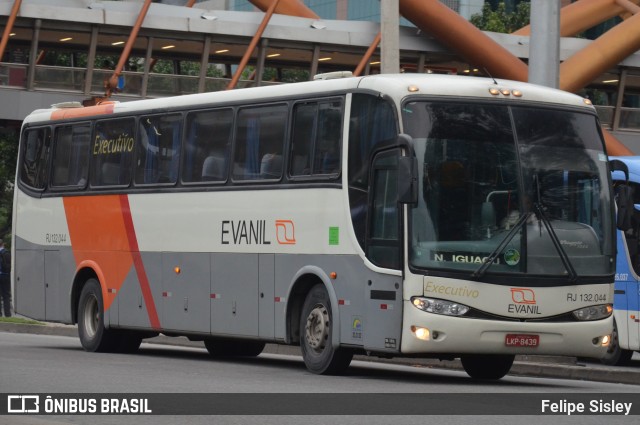 Evanil Transportes e Turismo RJ 132.044 na cidade de Rio de Janeiro, Rio de Janeiro, Brasil, por Felipe Sisley. Número da foto: #8793914.