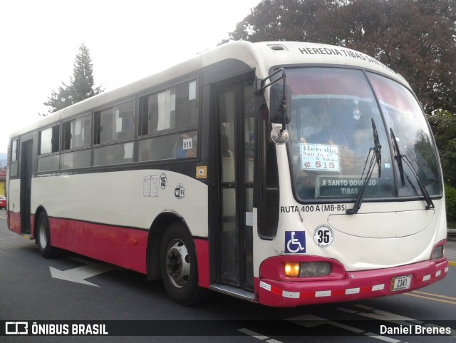 Microbuses Rapidas Heredianas 35 na cidade de San Juan de Tibás, Tibás, San José, Costa Rica, por Daniel Brenes. Número da foto: #8794995.