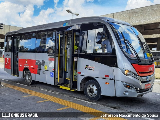 Pêssego Transportes 4 7001 na cidade de São Paulo, São Paulo, Brasil, por Jefferson Nascimento de Sousa. ID da foto: 8795694.