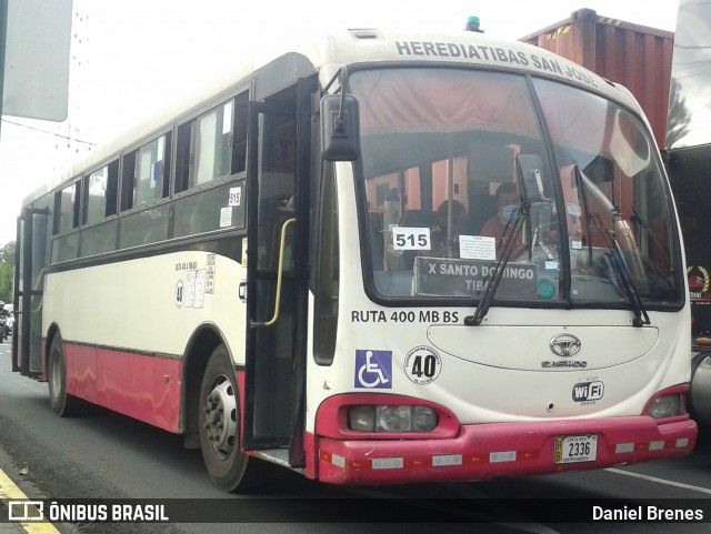 Microbuses Rapidas Heredianas 40 na cidade de San Juan de Tibás, Tibás, San José, Costa Rica, por Daniel Brenes. Número da foto: #8794975.