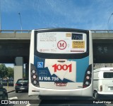 Auto Viação 1001 RJ 108.756 na cidade de Rio de Janeiro, Rio de Janeiro, Brasil, por Raphael Veiga. Número da foto: #:id.