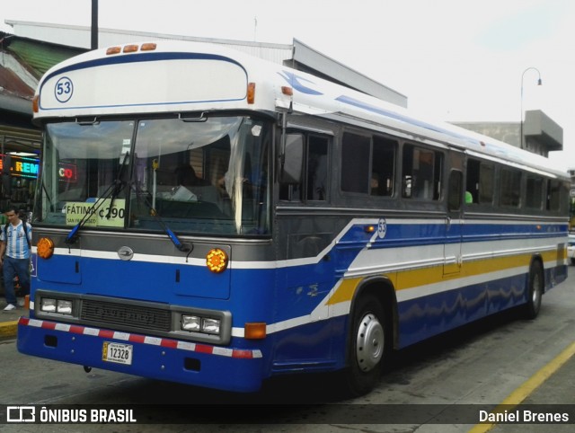 Autotransportes San Antonio 53 na cidade de Catedral, San José, San José, Costa Rica, por Daniel Brenes. Número da foto: #8799433.