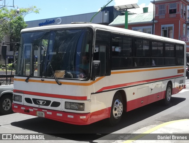 Autobuses sin identificación - Costa Rica SJB 8339 na cidade de Carmen, San José, San José, Costa Rica, por Daniel Brenes. Número da foto: #8797765.