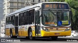 Companhia Carris Porto-Alegrense 0680 na cidade de Porto Alegre, Rio Grande do Sul, Brasil, por Max Ramos. Número da foto: #8799529.