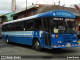 Autotransportes San Antonio 102 na cidade de Catedral, San José, San José, Costa Rica, por Daniel Brenes. Número da foto: #8799360.
