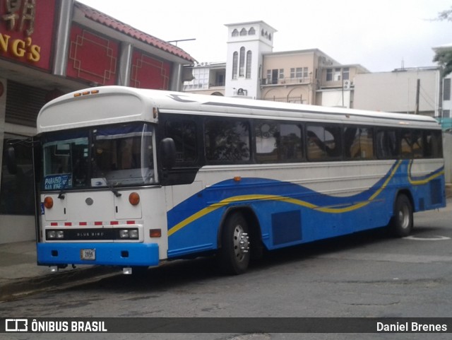 Coopepar RL CB 2899 na cidade de Carmen, San José, San José, Costa Rica, por Daniel Brenes. ID da foto: 8801329.