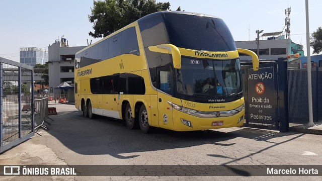 Viação Itapemirim 17033 na cidade de Rio de Janeiro, Rio de Janeiro, Brasil, por Marcelo Horta. Número da foto: #8865846.