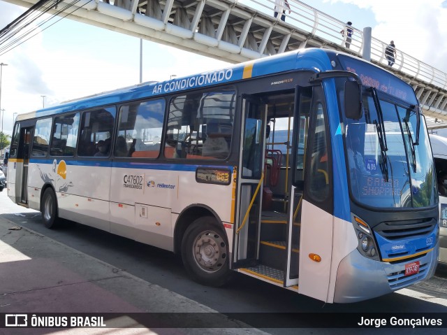 Viação Redentor C47602 na cidade de Rio de Janeiro, Rio de Janeiro, Brasil, por Jorge Gonçalves. Número da foto: #8866289.