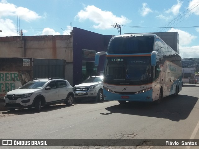 Viatran - Viação TransBrasília 5280 na cidade de Barra da Estiva, Bahia, Brasil, por Flávio  Santos. ID da foto: 8868484.