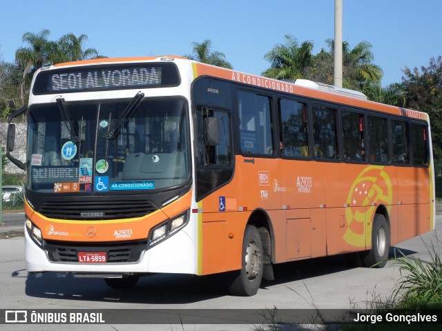 Empresa de Transportes Braso Lisboa A29013 na cidade de Rio de Janeiro, Rio de Janeiro, Brasil, por Jorge Gonçalves. Número da foto: #8868821.
