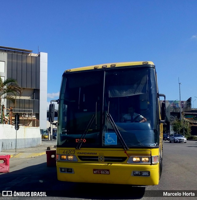 Viação Itapemirim 44203 na cidade de Rio de Janeiro, Rio de Janeiro, Brasil, por Marcelo Horta. Número da foto: #8892057.