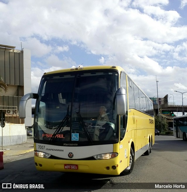 Viação Itapemirim 7007 na cidade de Rio de Janeiro, Rio de Janeiro, Brasil, por Marcelo Horta. Número da foto: #8892044.