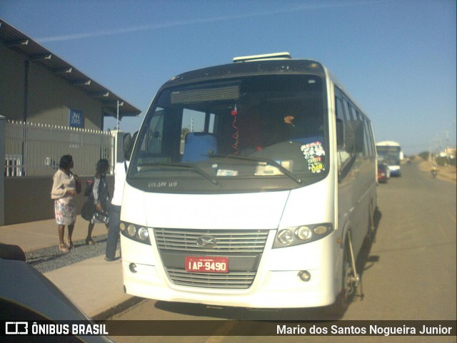 Ônibus Particulares 09490 na cidade de Irecê, Bahia, Brasil, por Mario dos Santos Nogueira Junior. ID da foto: 8900162.