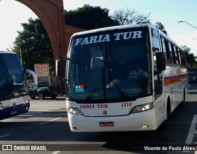 Faria Tur 1310 na cidade de Aparecida, São Paulo, Brasil, por Vicente de Paulo Alves. ID da foto: 8902230.