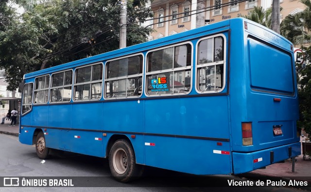 Ônibus Particulares 2372 na cidade de Belo Horizonte, Minas Gerais, Brasil, por Vicente de Paulo Alves. ID da foto: 8901988.