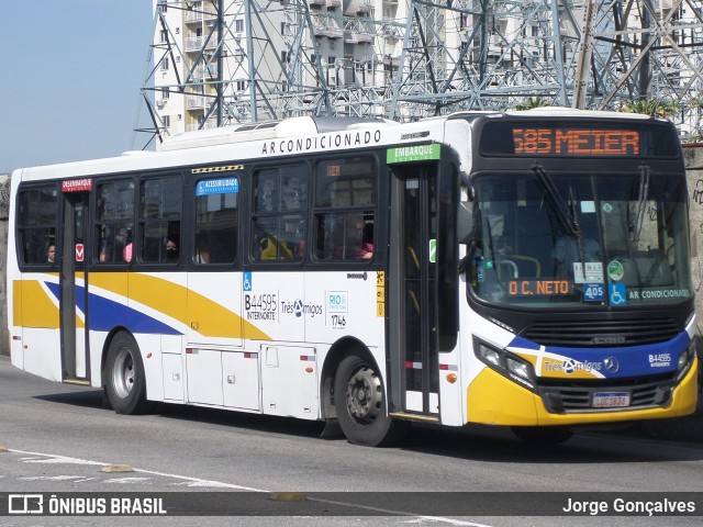 Auto Viação Três Amigos B44595 na cidade de Rio de Janeiro, Rio de Janeiro, Brasil, por Jorge Gonçalves. Número da foto: #8902575.