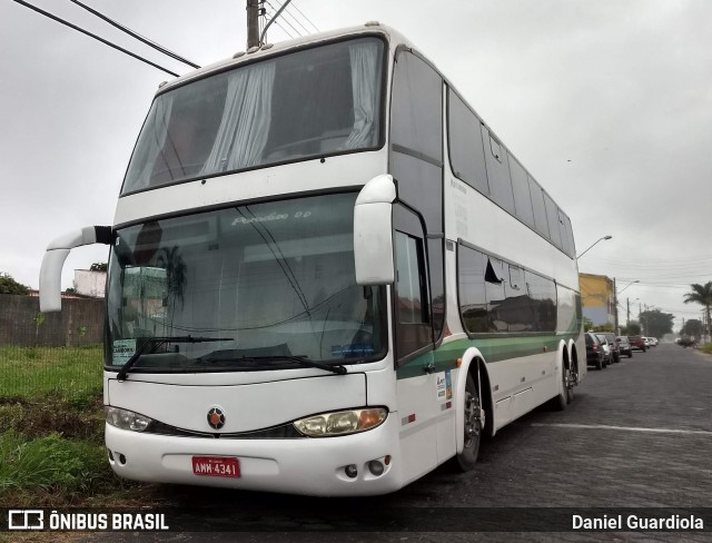 Ônibus Particulares 600 na cidade de Florianópolis, Santa Catarina, Brasil, por Daniel Guardiola. ID da foto: 8901015.