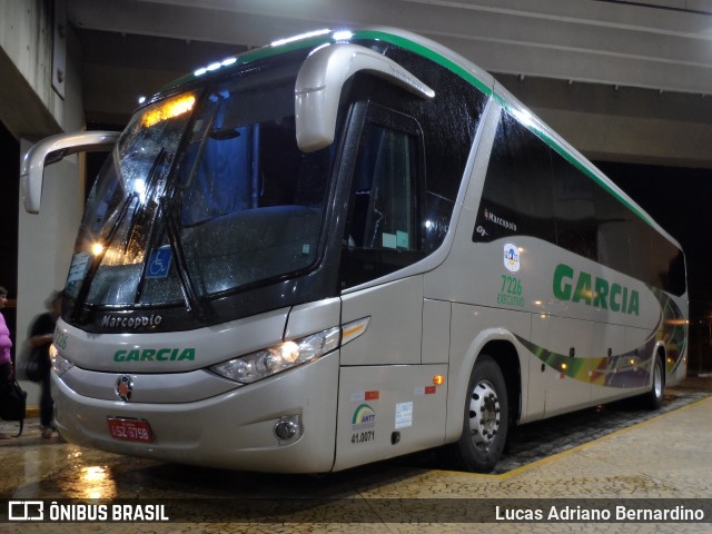 Viação Garcia 7226 na cidade de Araraquara, São Paulo, Brasil, por Lucas Adriano Bernardino. ID da foto: 8904602.