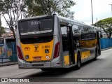 Viação Metrópole Paulista - Zona Leste 3 1651 na cidade de São Paulo, São Paulo, Brasil, por Gilberto Mendes dos Santos. Número da foto: #:id.