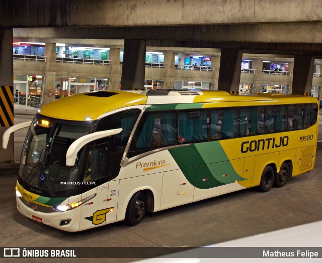 Empresa Gontijo de Transportes 19580 na cidade de Curitiba, Paraná, Brasil, por Matheus Felipe. ID da foto: 8910700.