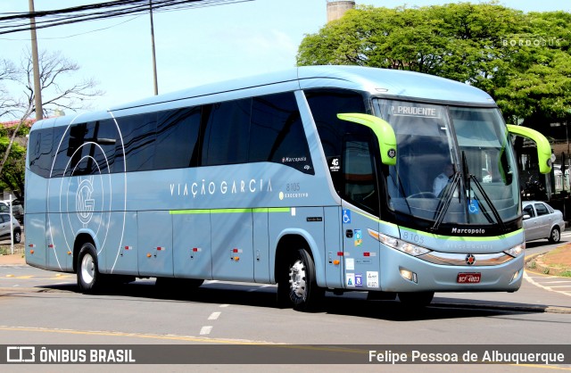 Viação Garcia 8105 na cidade de Londrina, Paraná, Brasil, por Felipe Pessoa de Albuquerque. Número da foto: #8909237.
